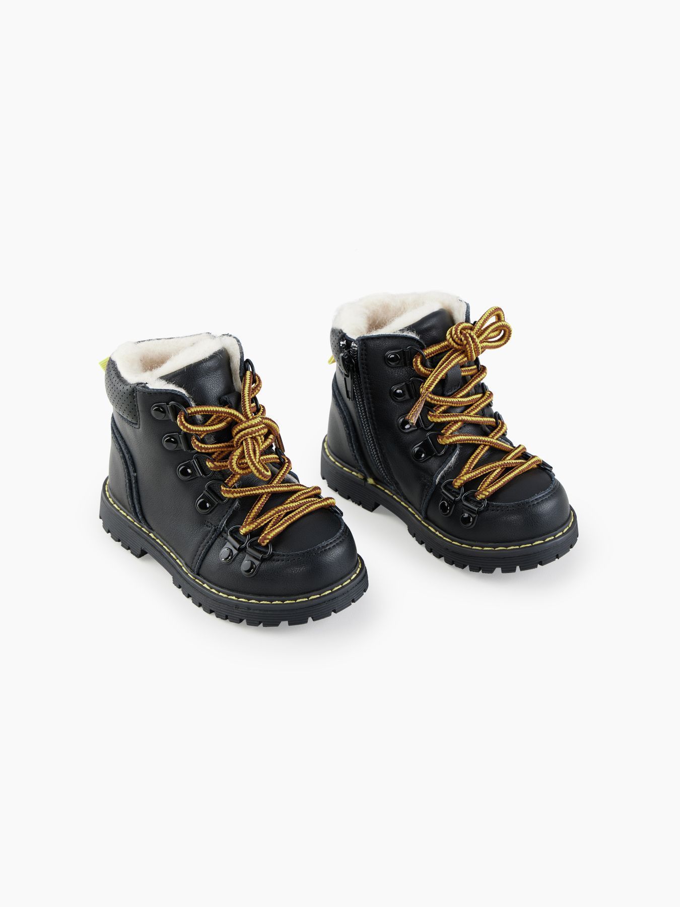 Ботинки детские