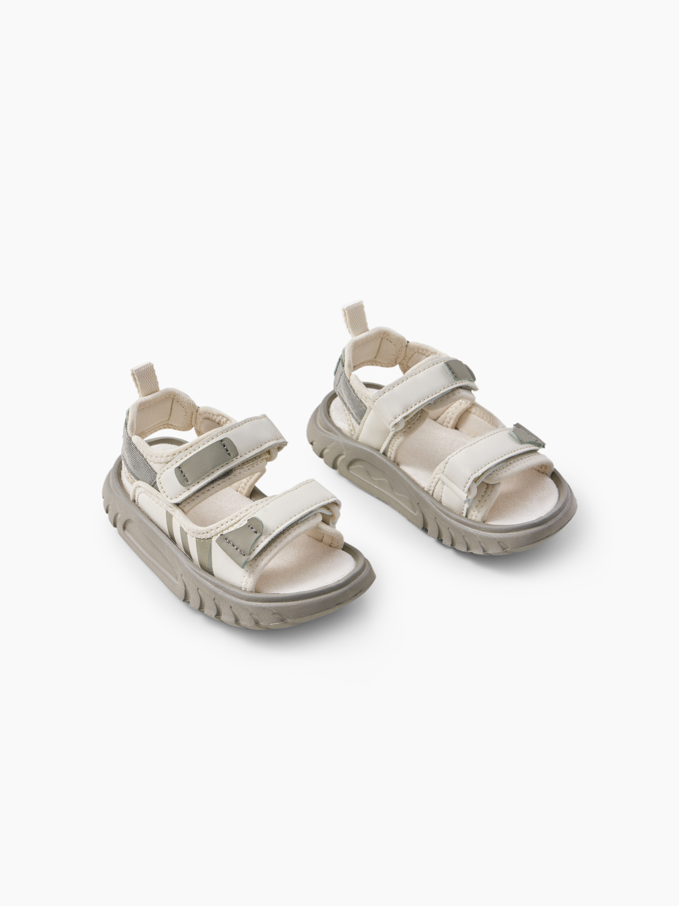 Сандалии детские