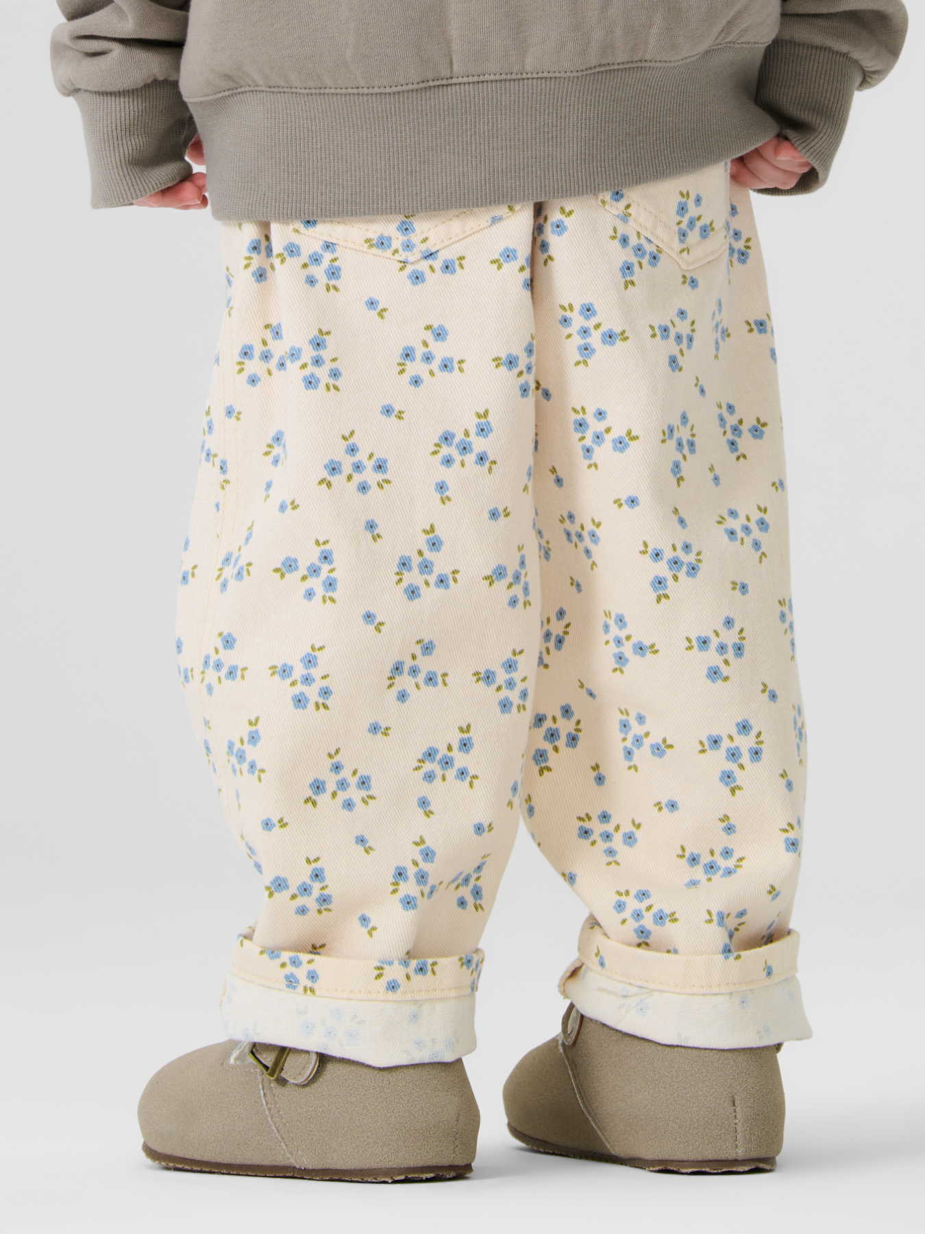 Джинсы детские