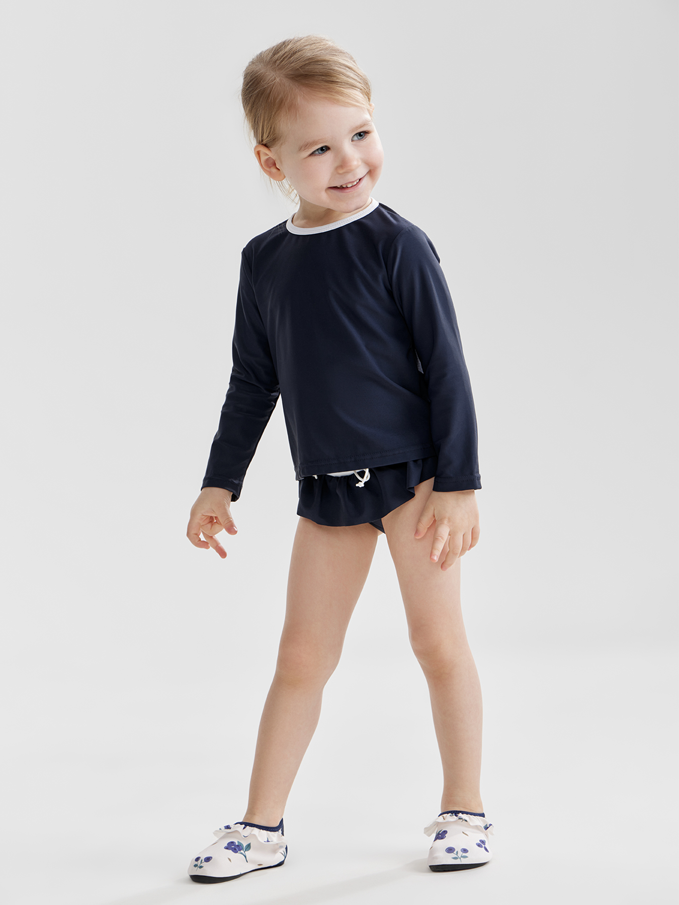 Набор купальный: футболка и плавки