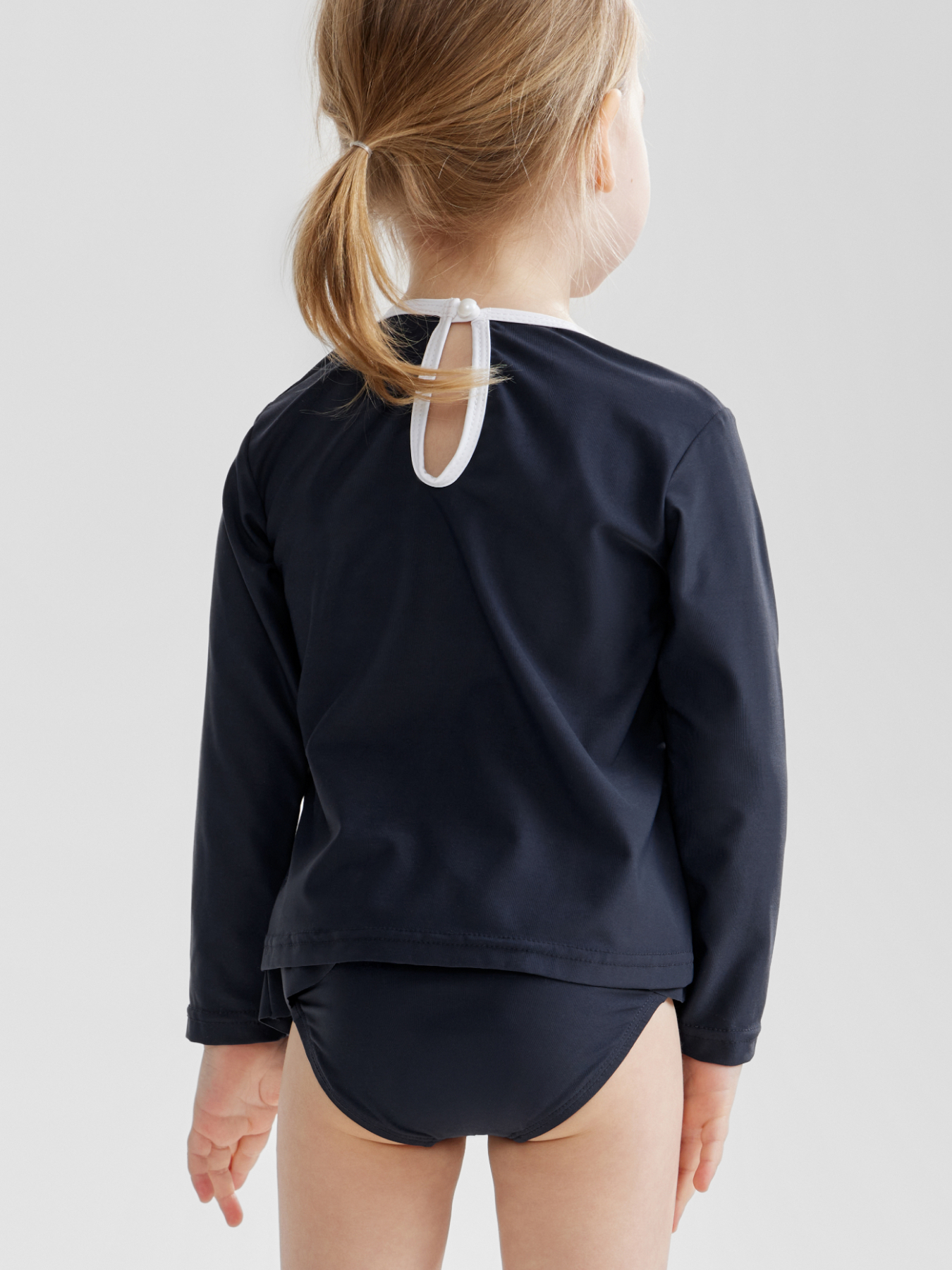 Набор купальный: футболка и плавки