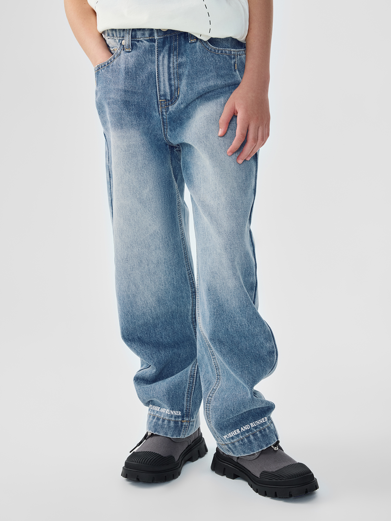 Джинсы детские