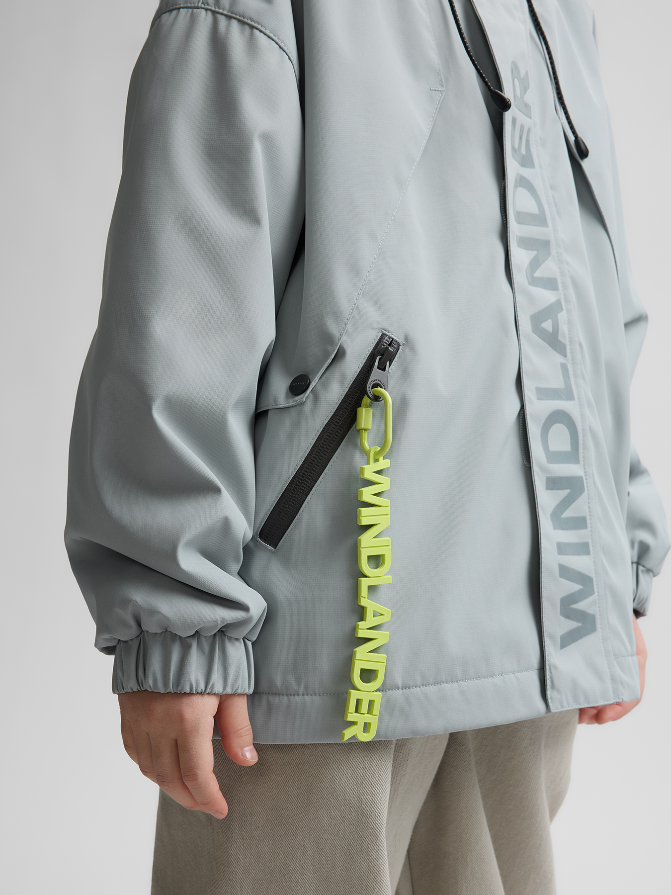 Ветровка детская