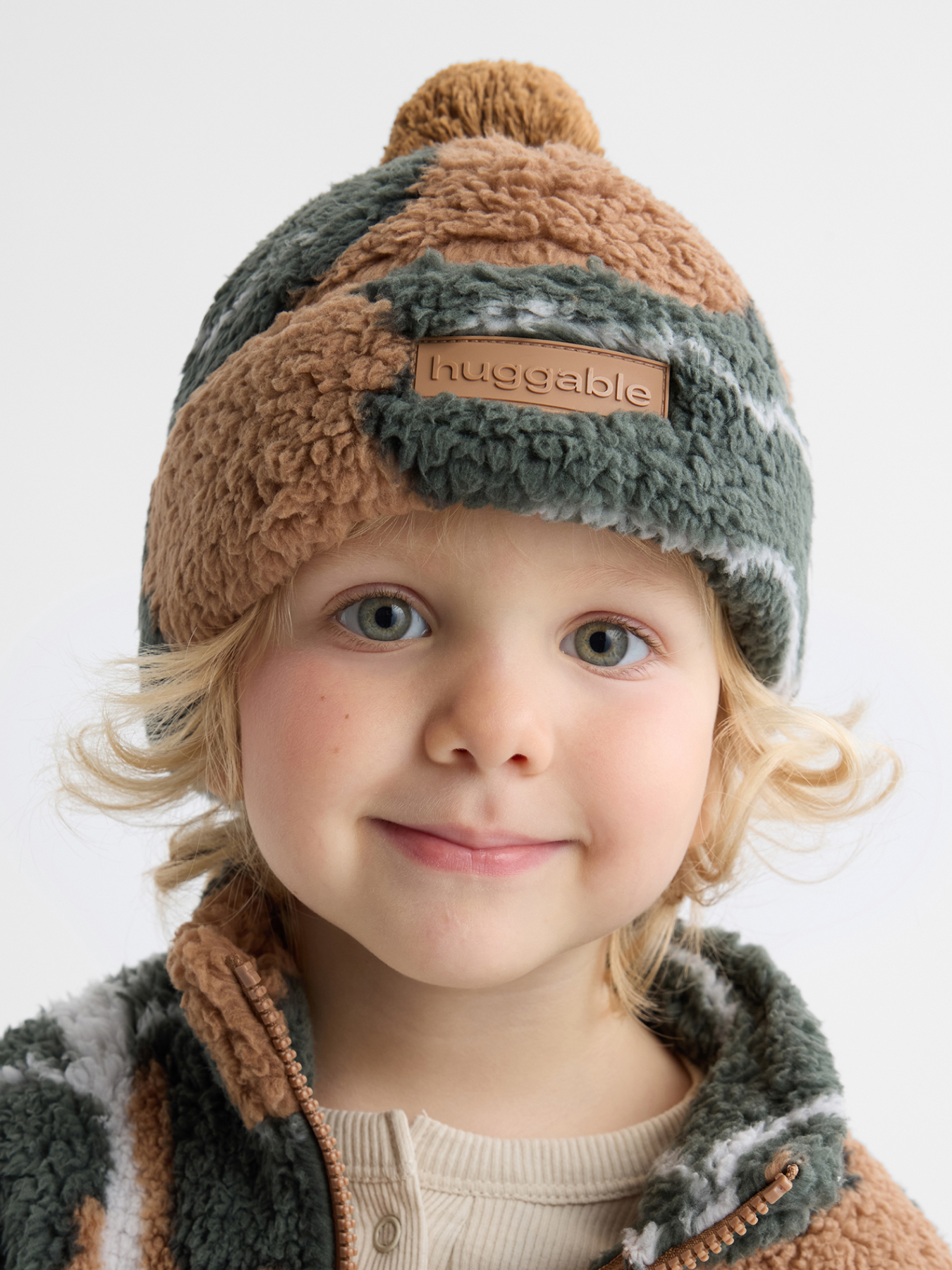 Шапка детская флисовая