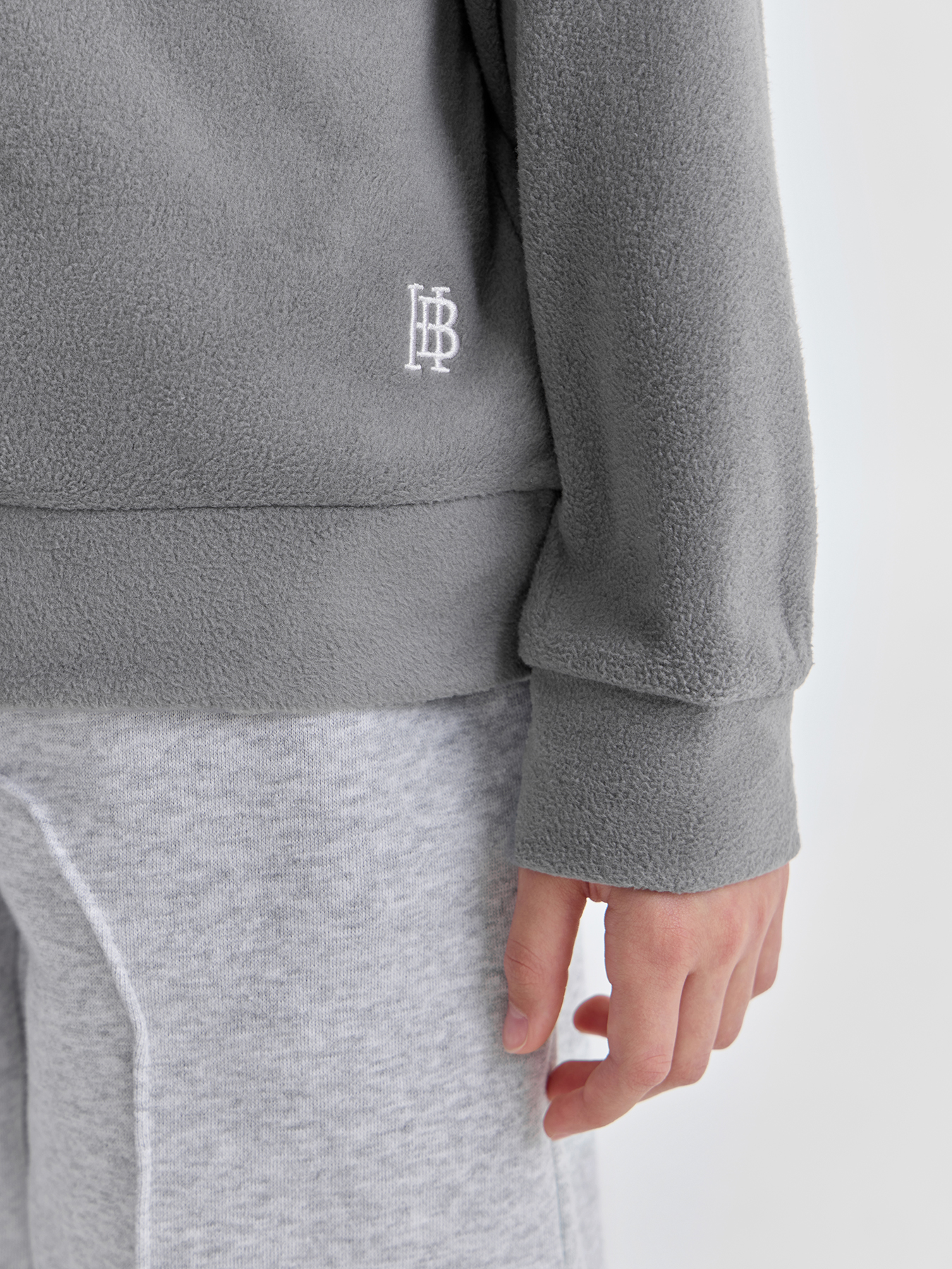 Джемпер флисовый модель «поло» детский