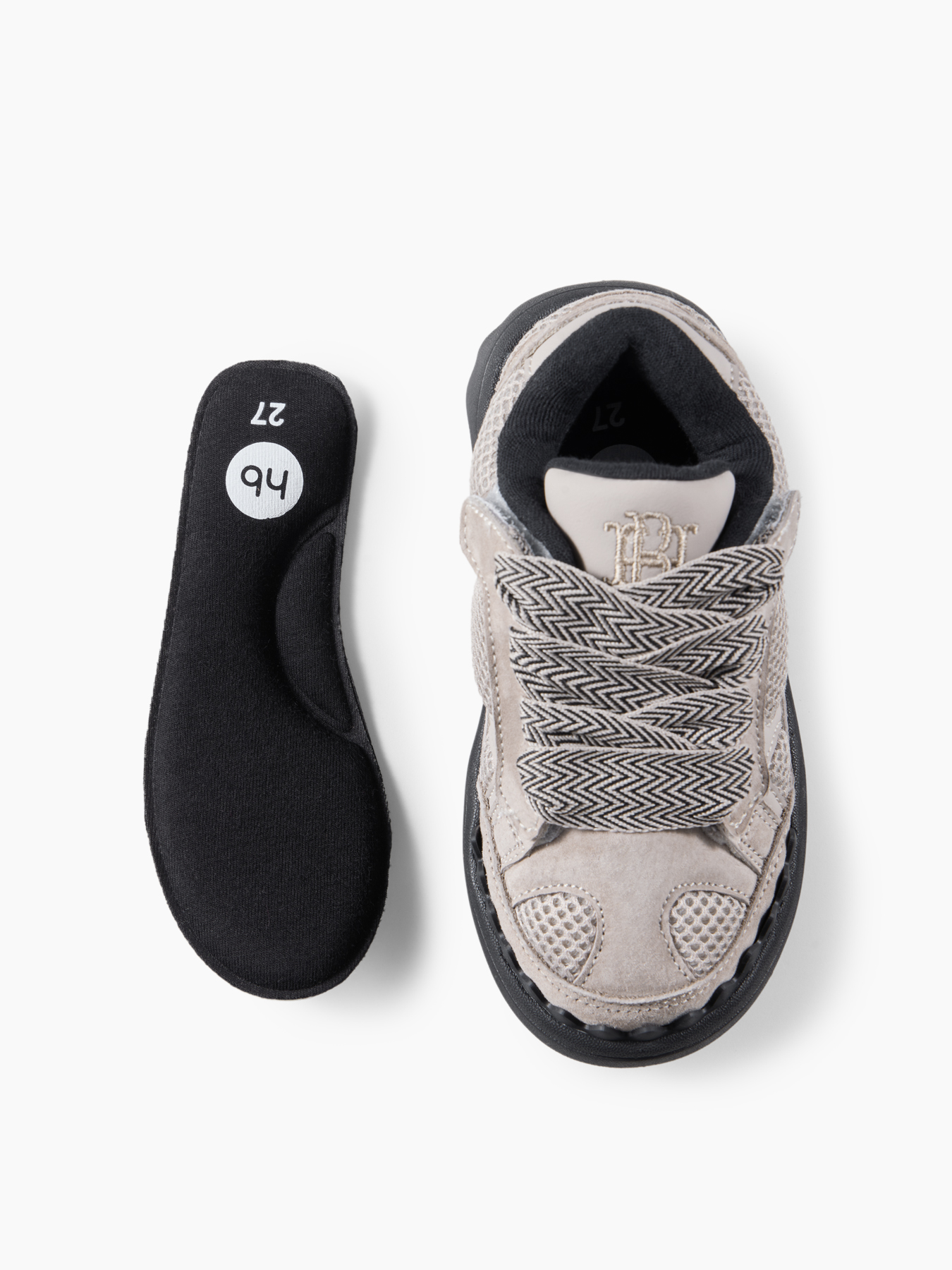 Кроссовки детские