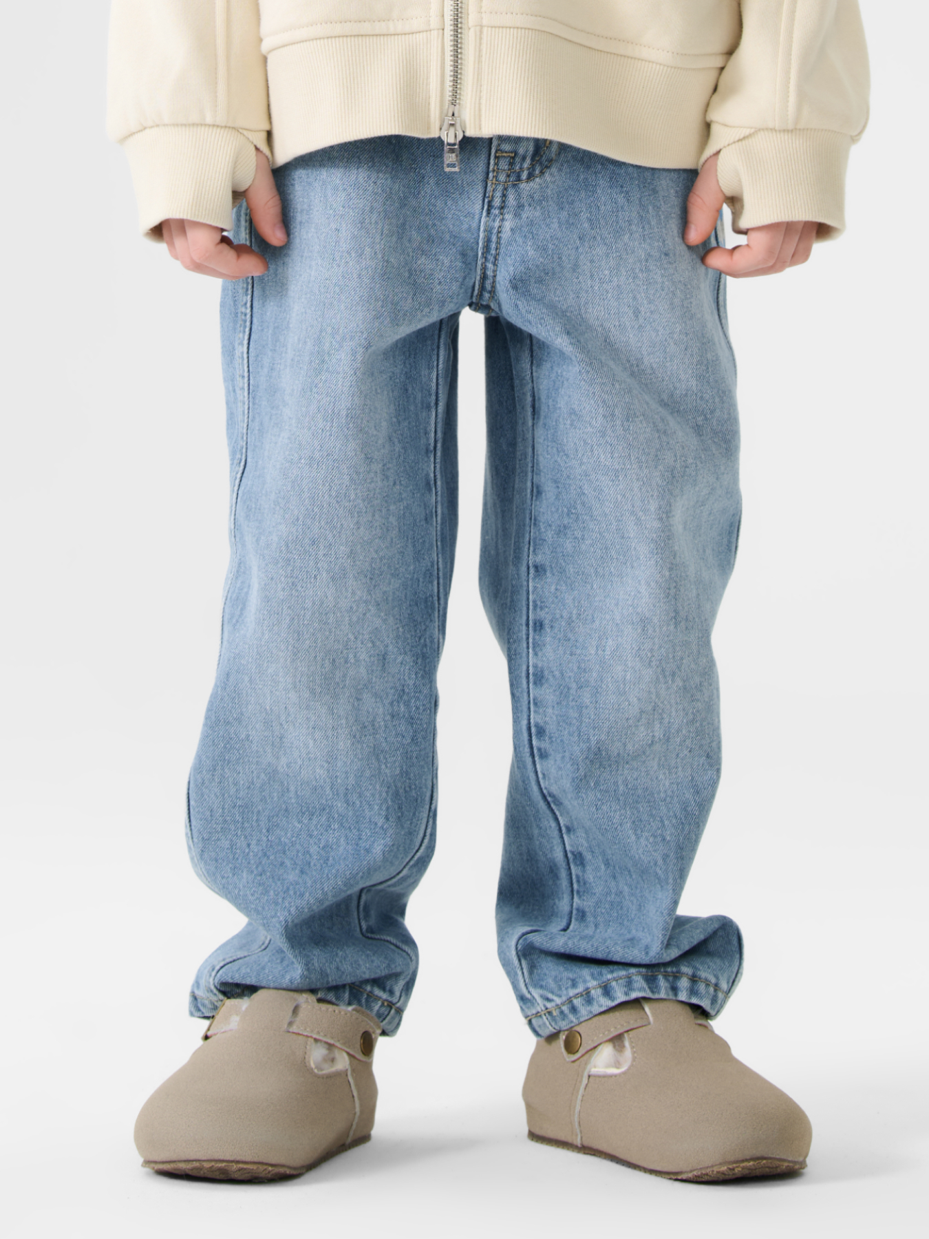 Джинсы детские