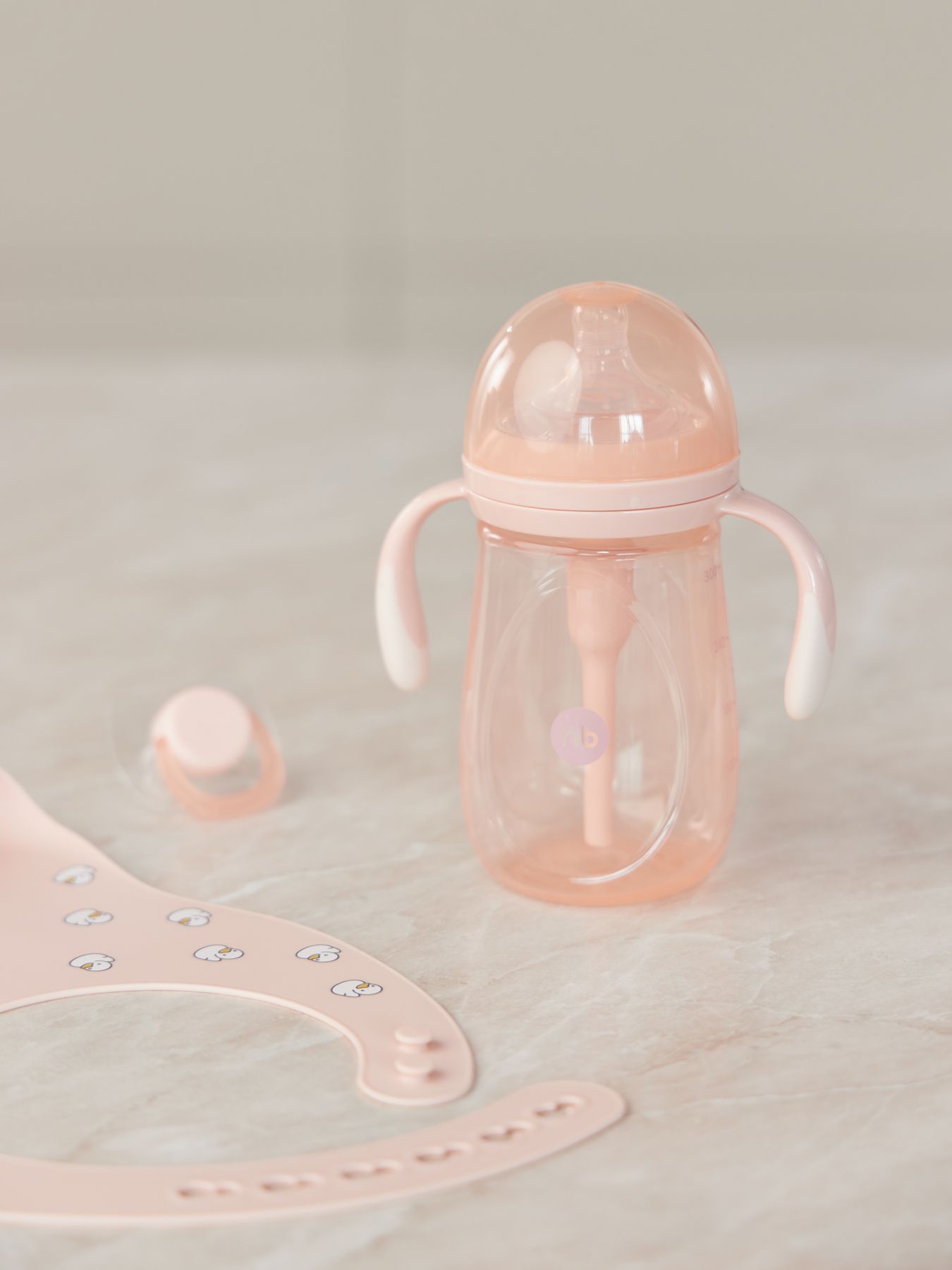 Соска-пустышка силикон капля с колпачком, 0-6