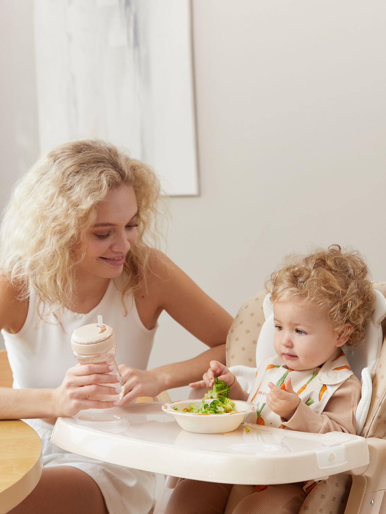 Поильник с трубочкой 360 мл.