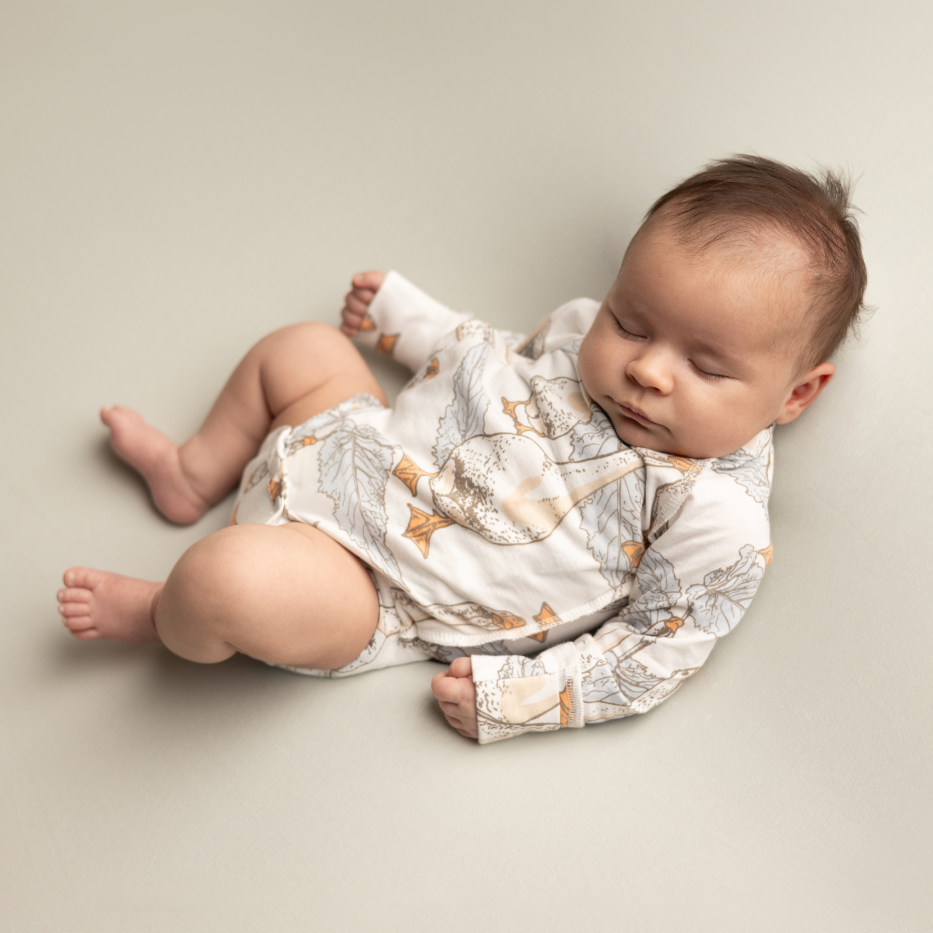 Развитие ребенка в первые недели после рождения