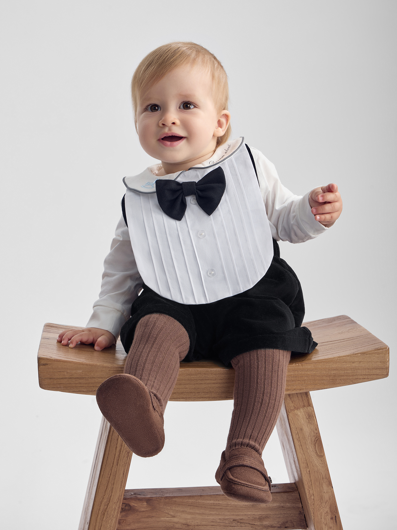 Набор бабочка-галстук и манишка детские